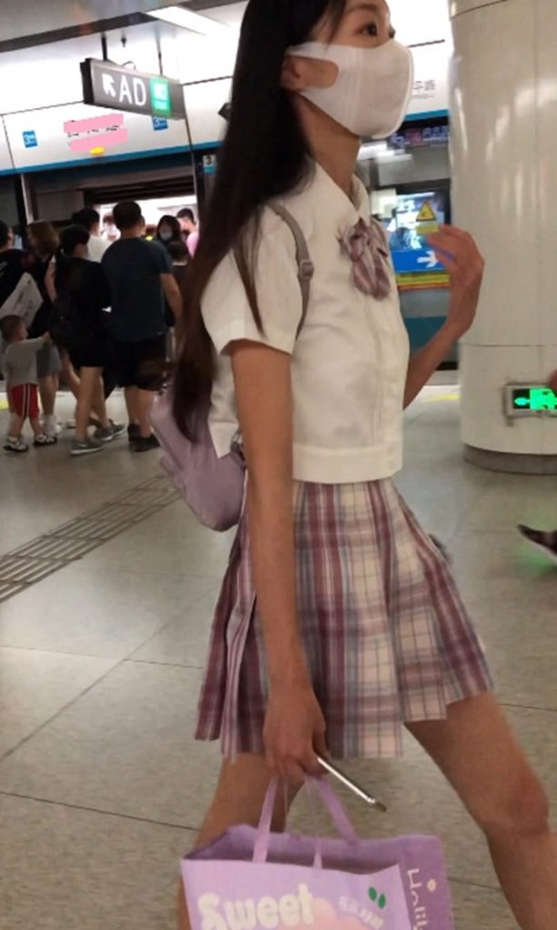 パンチラ盗撮