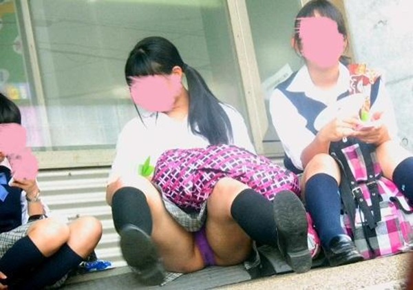 JKパンチラ盗撮