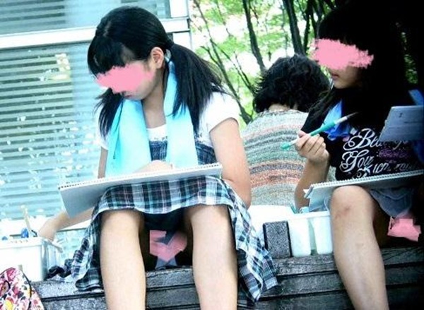 JKパンチラ盗撮