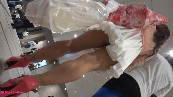 パンチラ盗撮