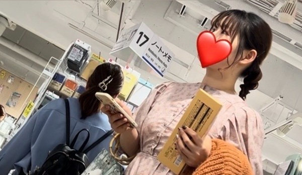 パンチラ盗撮